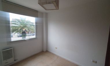 Departamento en Alquiler en Villa Primera