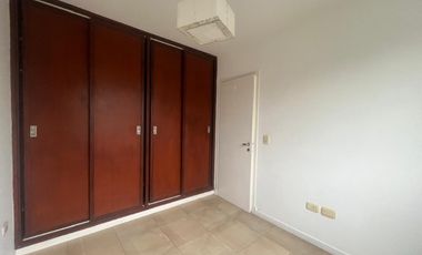 Departamento en Alquiler en Villa Primera
