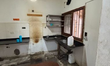 Casa en alquiler en Lanus Este