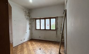 Casa en alquiler en Lanus Este