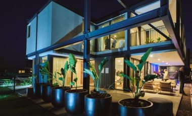 Venta Casa Vista a la Laguna Puertos Escobar