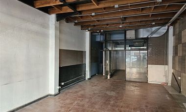 Local Comercial en Arriendo en Av. Vitacura/P. Riesco/Torre TITANIUM