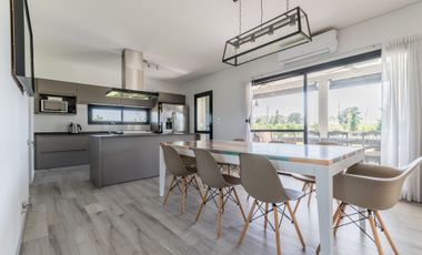 CASA 5 AMBIENTES EN VENTA LA PROVIDENCIA CANNING