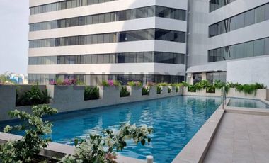 Venta Suite de Estreno en Edificio Torre Millenium