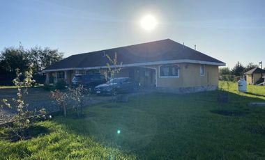 VENDE HERMOSA PARCELA CON CASA