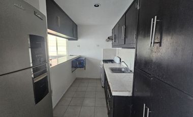 Casa en Venta sobre Avenida Principal – Ciudad Caucel