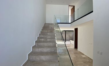 Casa en venta en Mérida, Colonia Altozano con 3 recámaras