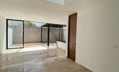 Casa en venta en Mérida, Colonia Altozano con 3 recámaras