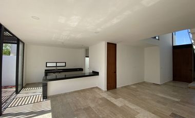 Casa en venta en Mérida, Colonia Altozano con 3 recámaras