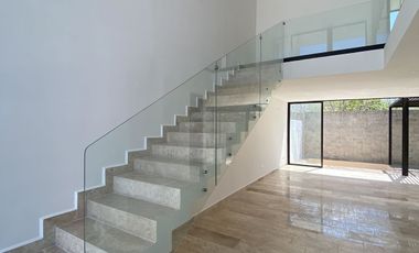 Casa en venta en Mérida, Colonia Altozano con 3 recámaras