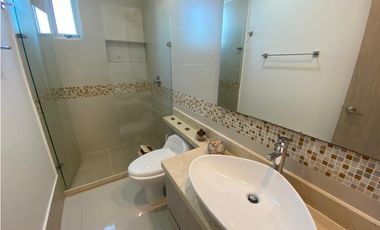 ¡VENDO APARTAMENTO AMOBLADO DE USO TURISTICO EN EL LAGUITO!