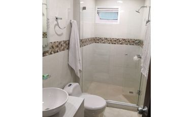VENDO APARTAMENTO USO TURISTICO ED. TORRES DEL LAGO LAGUITO
