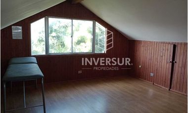 AMPLIA CASA EN BARRIO RESIDENCIAL VALDIVIA