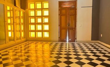 CASA EN RENTA EN LA COL AMERICANA