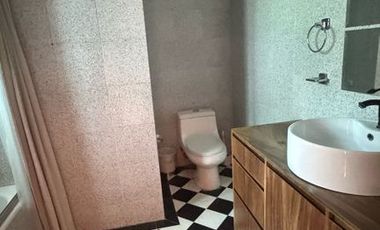CASA EN RENTA EN LA COL AMERICANA