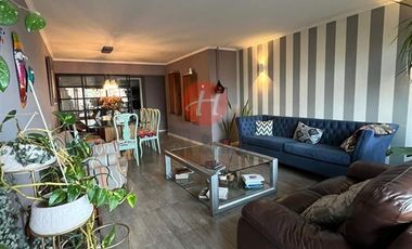 Departamento en Venta en Edificio Versalles