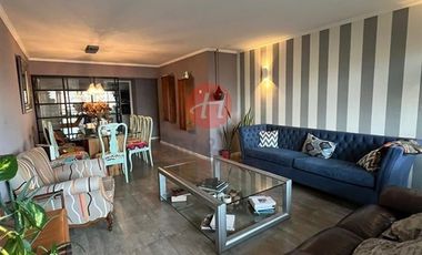 Departamento en Venta en Edificio Versalles