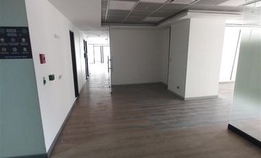 Oficina en Arriendo en Avenida Providencia nro 1760, oficina 504, Providencia