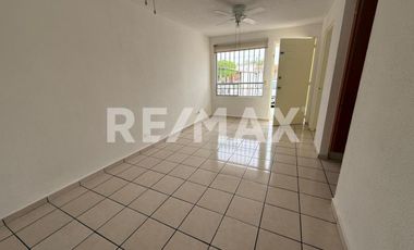Casa en Renta Piramides El pueblito - (3)