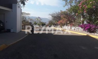 TERRENO EN VENTA EN FRACCIONAMIENTO PORTAL DE HIERRO SAN ANDRES HUAYAPAM - (3)