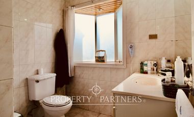 Arriendo incluye piscinero y jardinero.Parcela con casa en el mejor sector de nos terreno 5000 mts