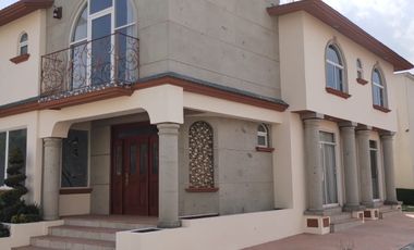Casa en renta en Conjunto Diamante, Metepec.