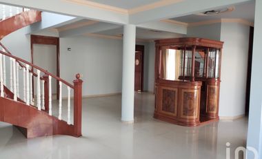 Casa en renta en Conjunto Diamante, Metepec.