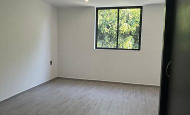 Casa remodelada en Jardines del Valle, Zapopan