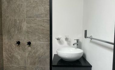 Casa remodelada en Jardines del Valle, Zapopan