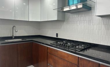 Casa remodelada en Jardines del Valle, Zapopan