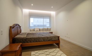 RENTO HERMOSA SUITE AMOBLADA EN CUMBAYA