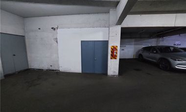 Excelente oficina piso completo Providencia