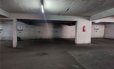 Excelente oficina piso completo Providencia