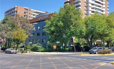 Excelente oficina piso completo Providencia