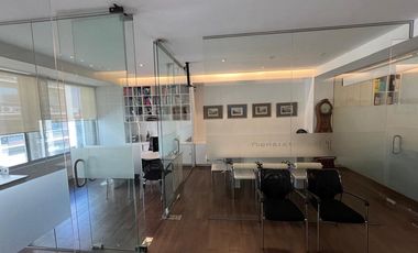 MODERNA Remodelada y Amoblada