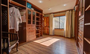 Estupenda casa estilo Chilena ubicada en excelente Condominio