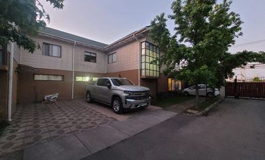 Espectacular casa condominio camino Maipo