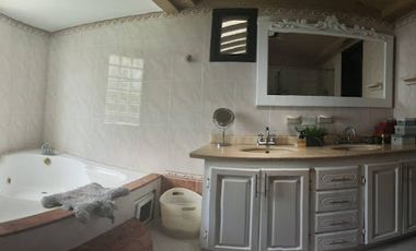 VENTA de CASAS en PEREIRA