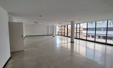 ARRIENDO de OFICINAS en MedellÃ­n