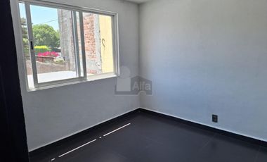 Casa sola en renta en Izcalli Ecatepec, Ecatepec de Morelos, México