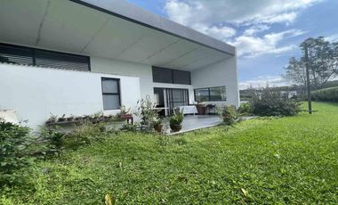 CASA CAMPESTRE EN ARRIENDO EN ZONA CAIMO/ARMENIA