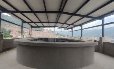 🏡 LOCAL EN ARRIENDO UBICADO EN BELLO SECTOR VILLA DEL SOL