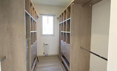 Excelente Casa en Venta - Barrio Chacras de la Cruz