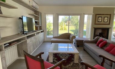 Excelente Casa en Venta - Barrio Chacras de la Cruz