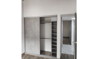 Casa en Venta,  Loma de los Bernal en Medellín