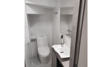 Casa en Venta,  Loma de los Bernal en Medellín