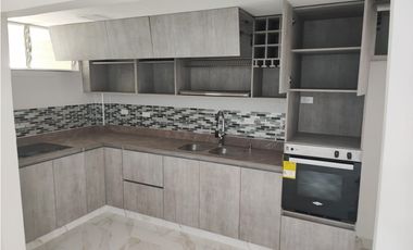 Casa en Venta,  Loma de los Bernal en Medellín