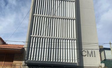 Oficina / consultorio en edificio Medico con todos los servicios de salud