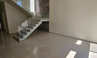 Casa en Venta  en Lomas de Cuernavaca, Morelos.