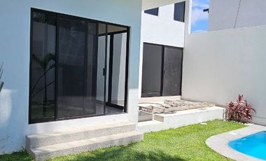 Casa en Venta  en Lomas de Cuernavaca, Morelos.